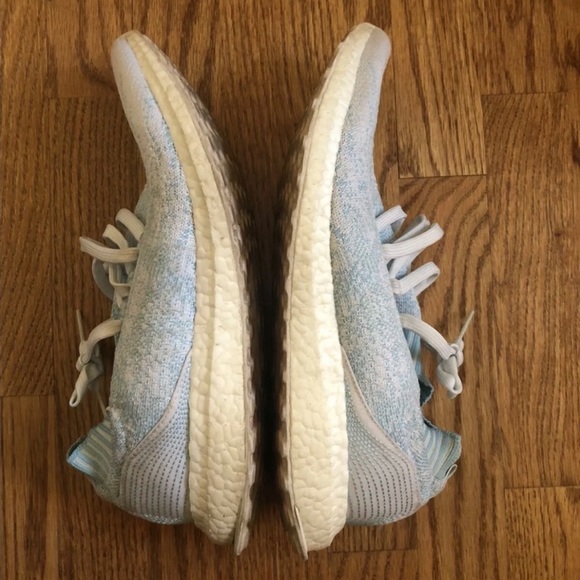 Adidas Ultra Boost Uncaged Parley Size 10 Men - Picture 3 of 5